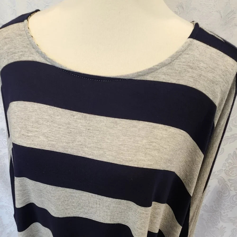 Honeyme Gray and Navy Striped Dolman Sleeve Tunic